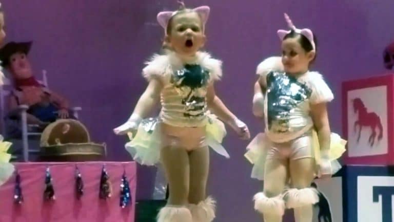 Mini Diva Throws Hollywood Sized Tantrum Mid-Recital To Tell Dad To Stop Filming Mini Diva Throws Hollywood Sized Tantrum Mid-Recital To Tell Dad To Stop Filming
