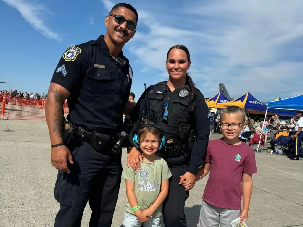 Nova with her brother, stepdad Josue and mom Lauren.