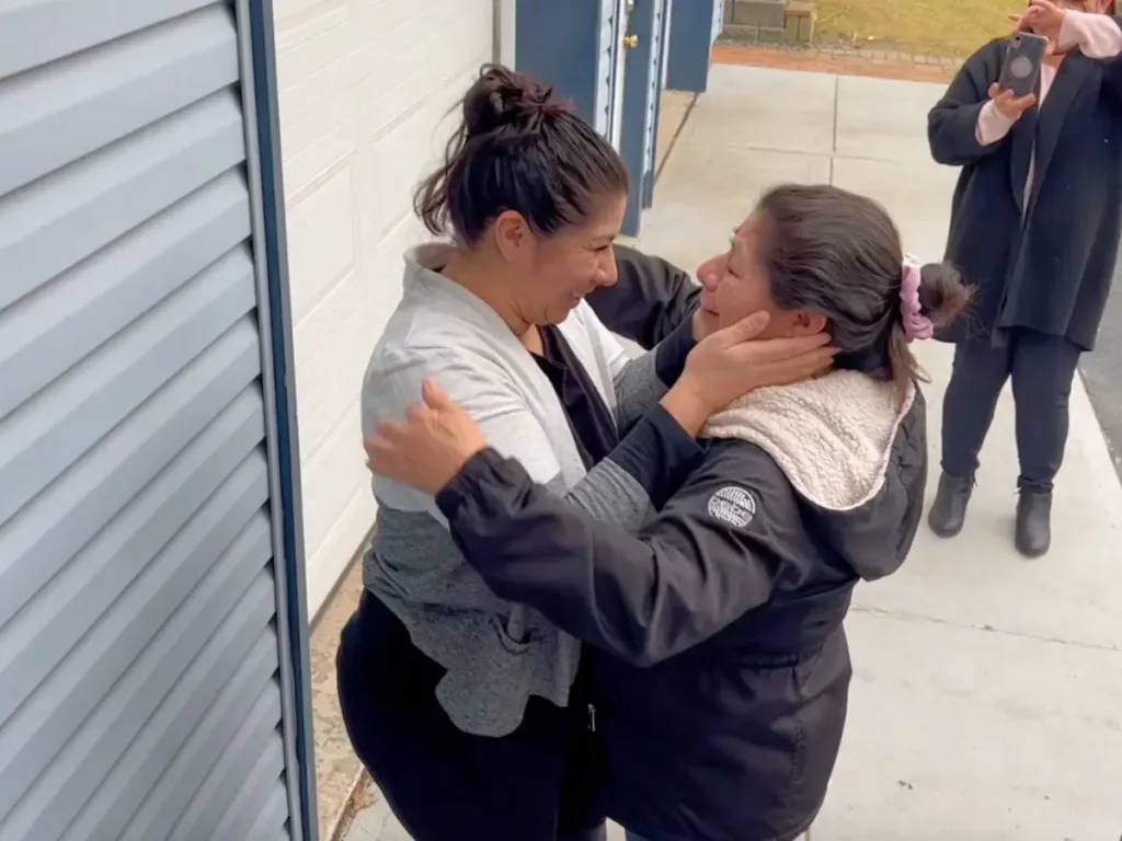 Anita reunites with her mom Tonia.